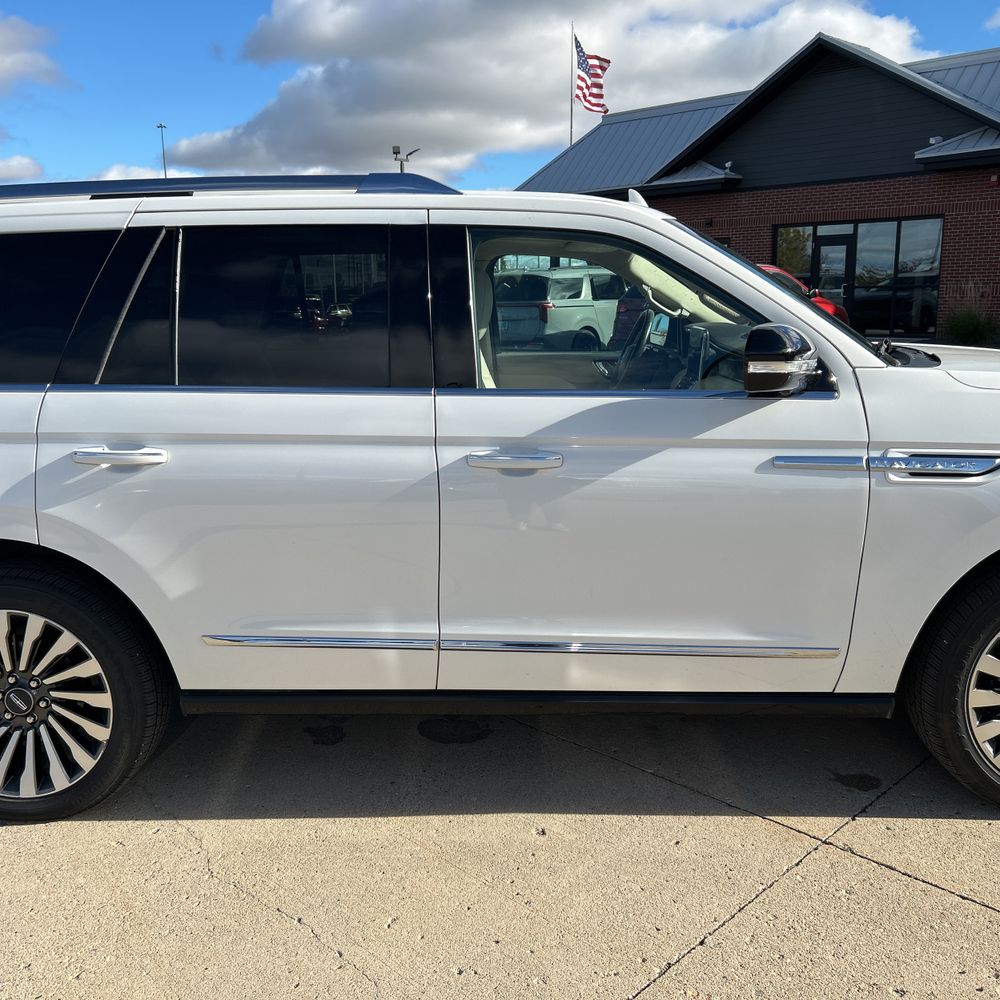 2021 Lincoln Navigator Reserve