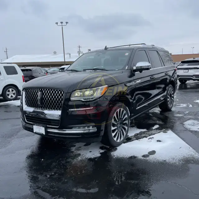 2022 Lincoln Navigator Black Label
