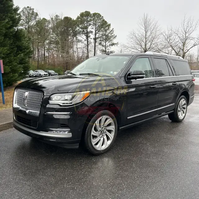 2023 Lincoln Navigator L Reserve