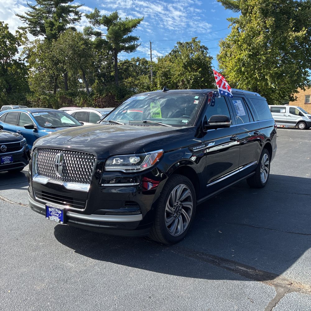 2023 Lincoln Navigator L Reserve