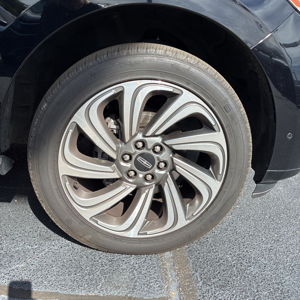 2023 Lincoln Navigator L Reserve