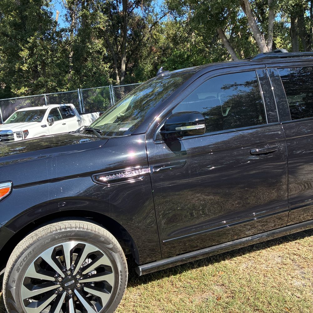 2022 Lincoln Navigator L Reserve