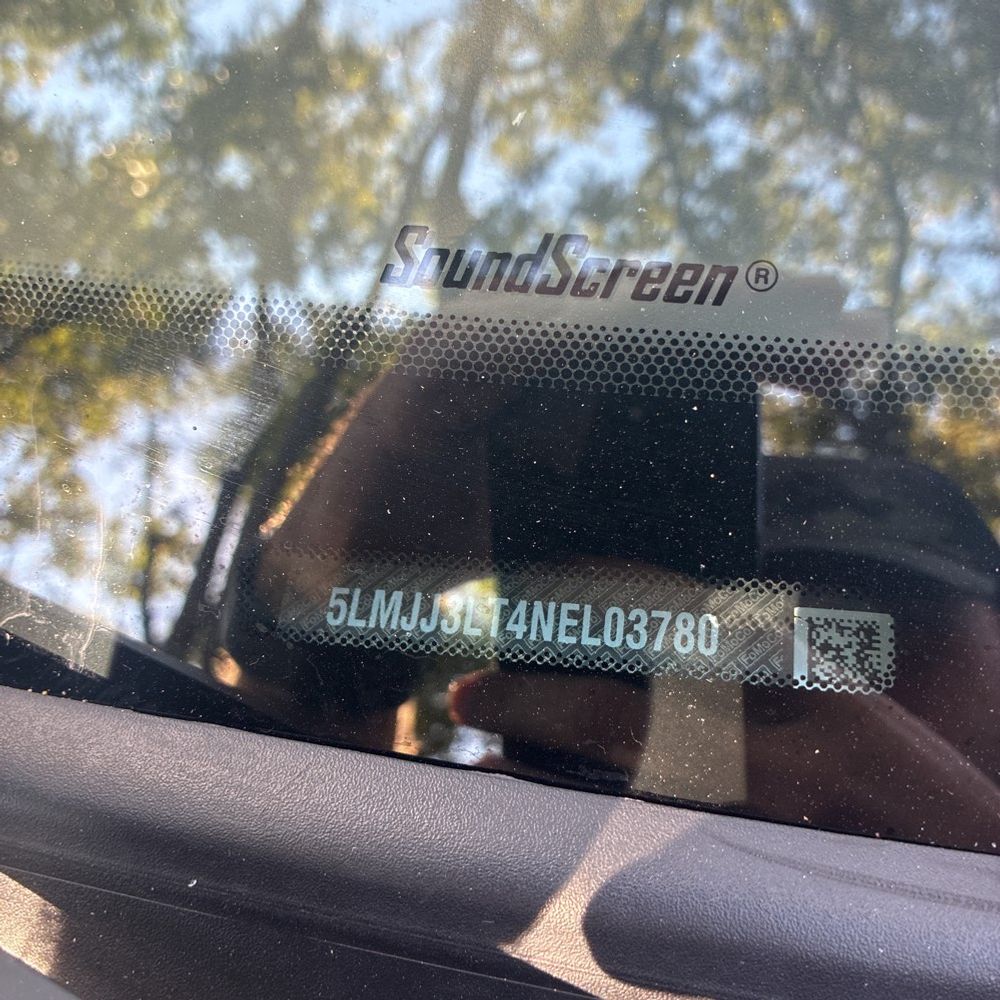 2022 Lincoln Navigator L Reserve