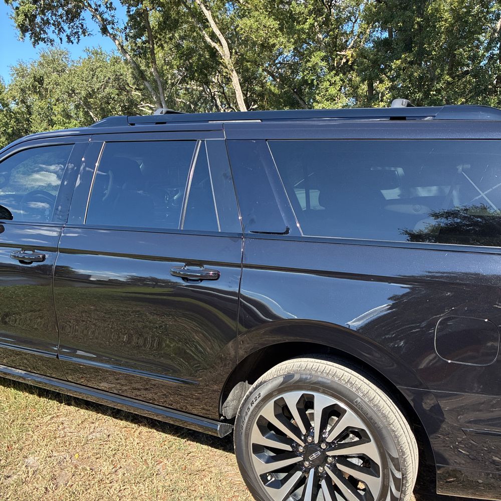 2022 Lincoln Navigator L Reserve