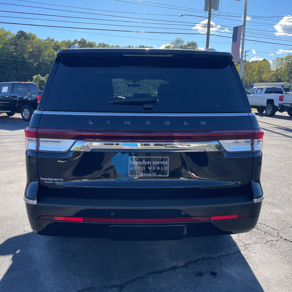 2024 Lincoln Navigator L Black Label