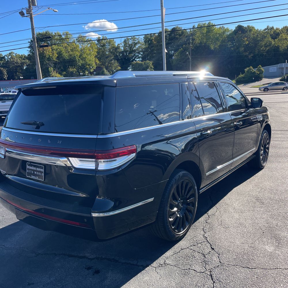 2024 Lincoln Navigator L Black Label