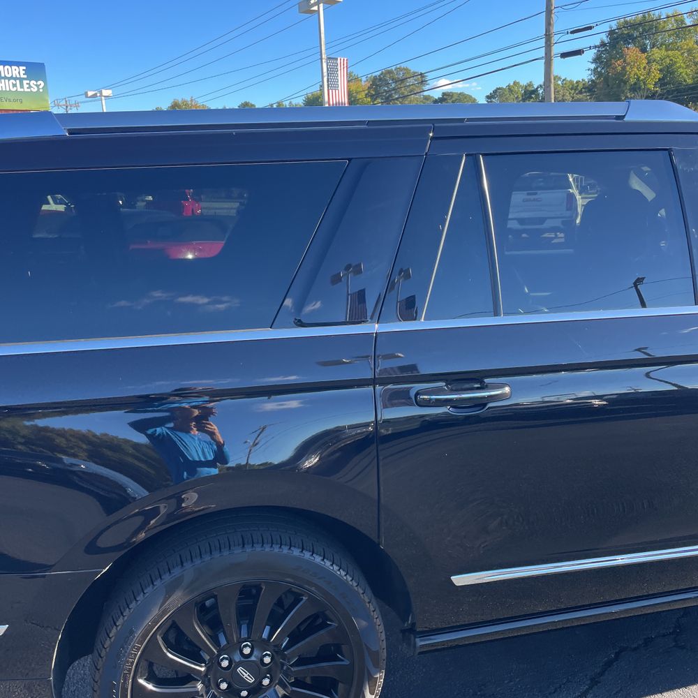 2024 Lincoln Navigator L Black Label