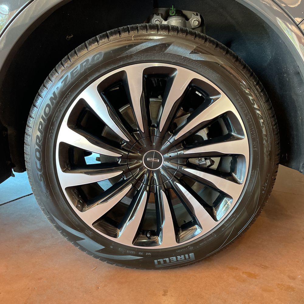 2023 Lincoln Aviator Black Label Grand Touring