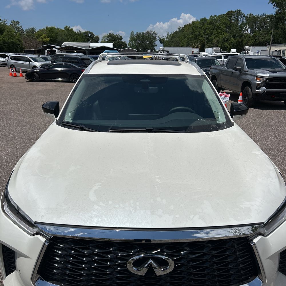 2025 INFINITI QX60 LUXE