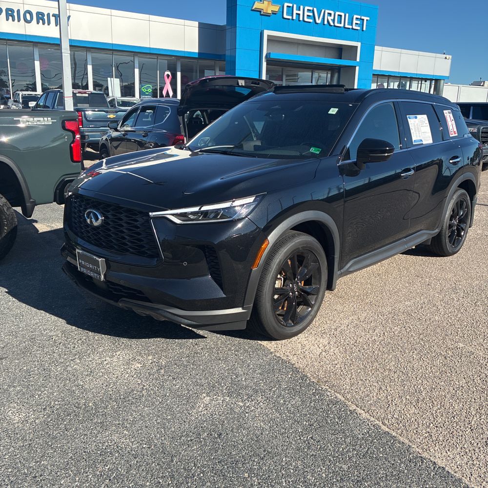 2025 INFINITI QX60 Luxe