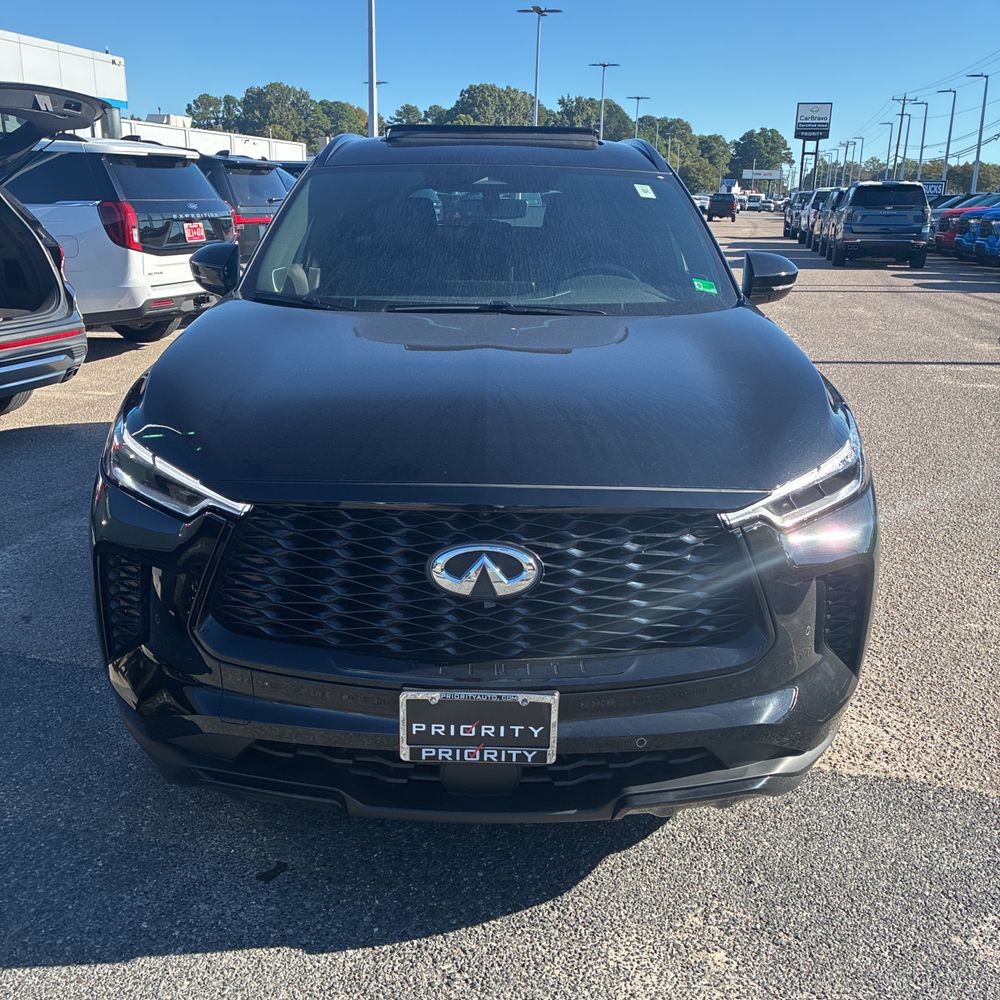 2025 INFINITI QX60 Luxe