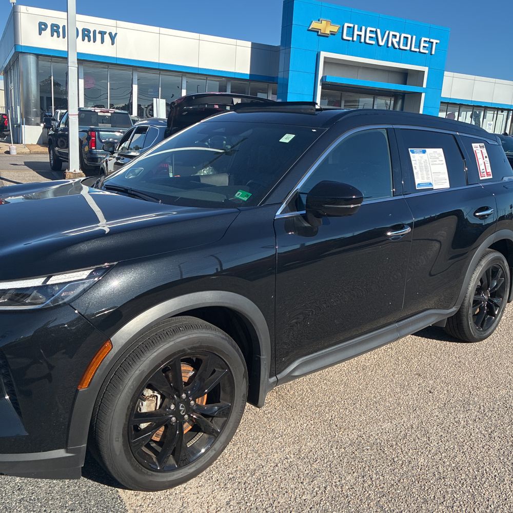 2025 INFINITI QX60 Luxe
