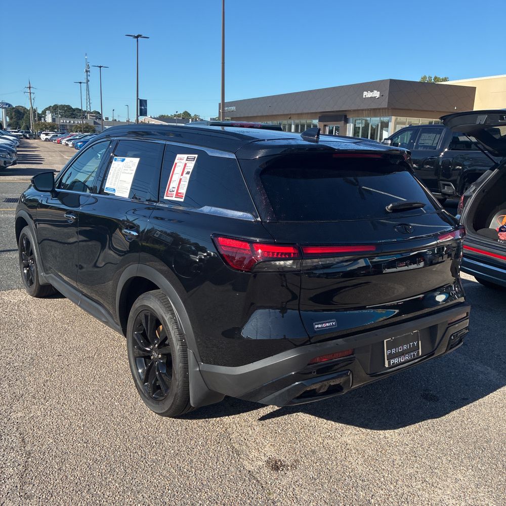 2025 INFINITI QX60 Luxe
