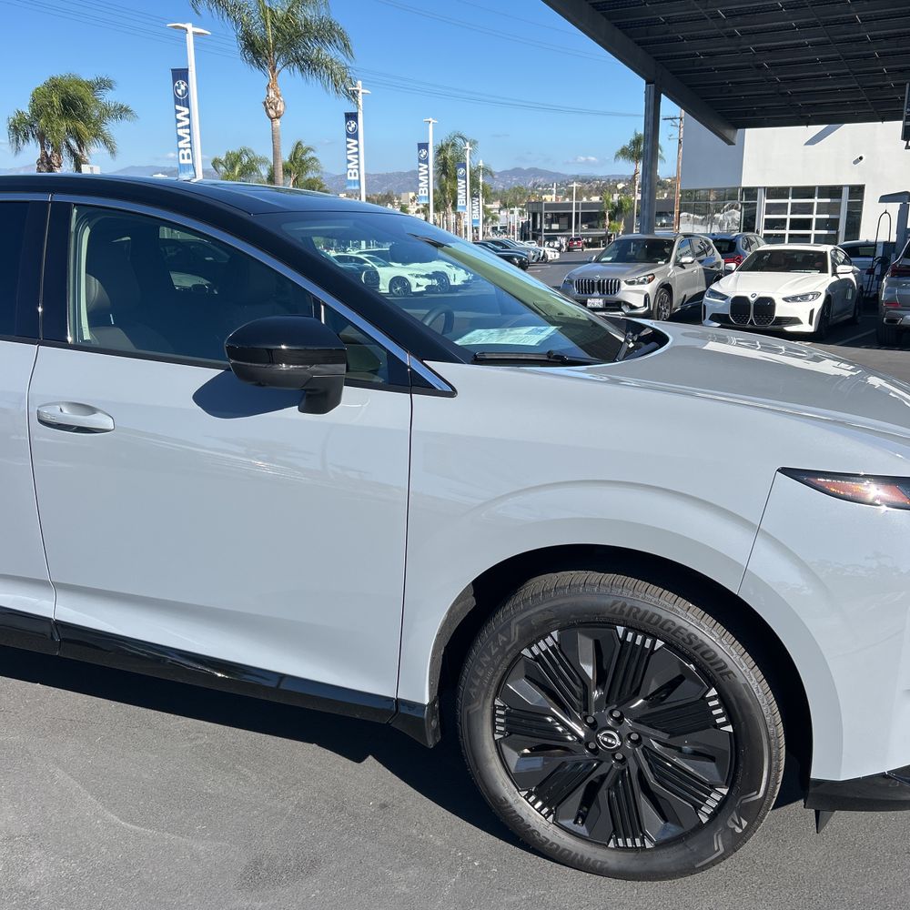 2025 Nissan Murano Platinum