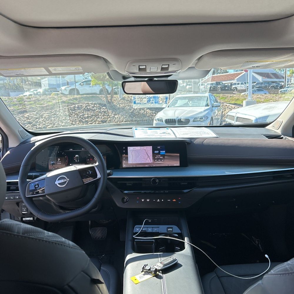 2025 Nissan Murano Platinum