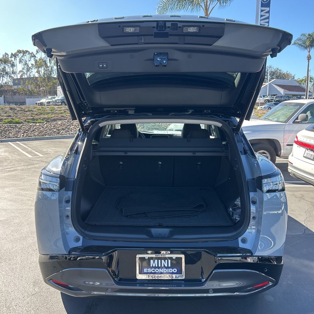 2025 Nissan Murano Platinum