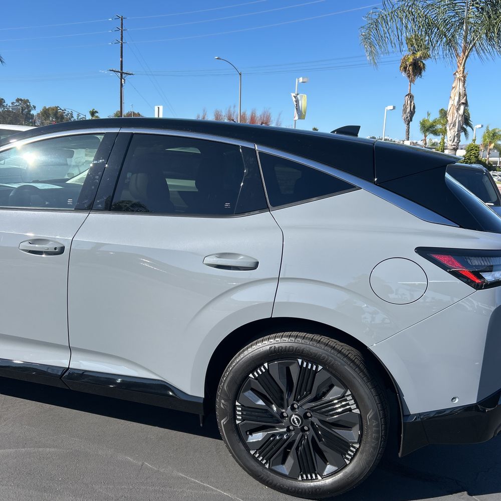 2025 Nissan Murano Platinum