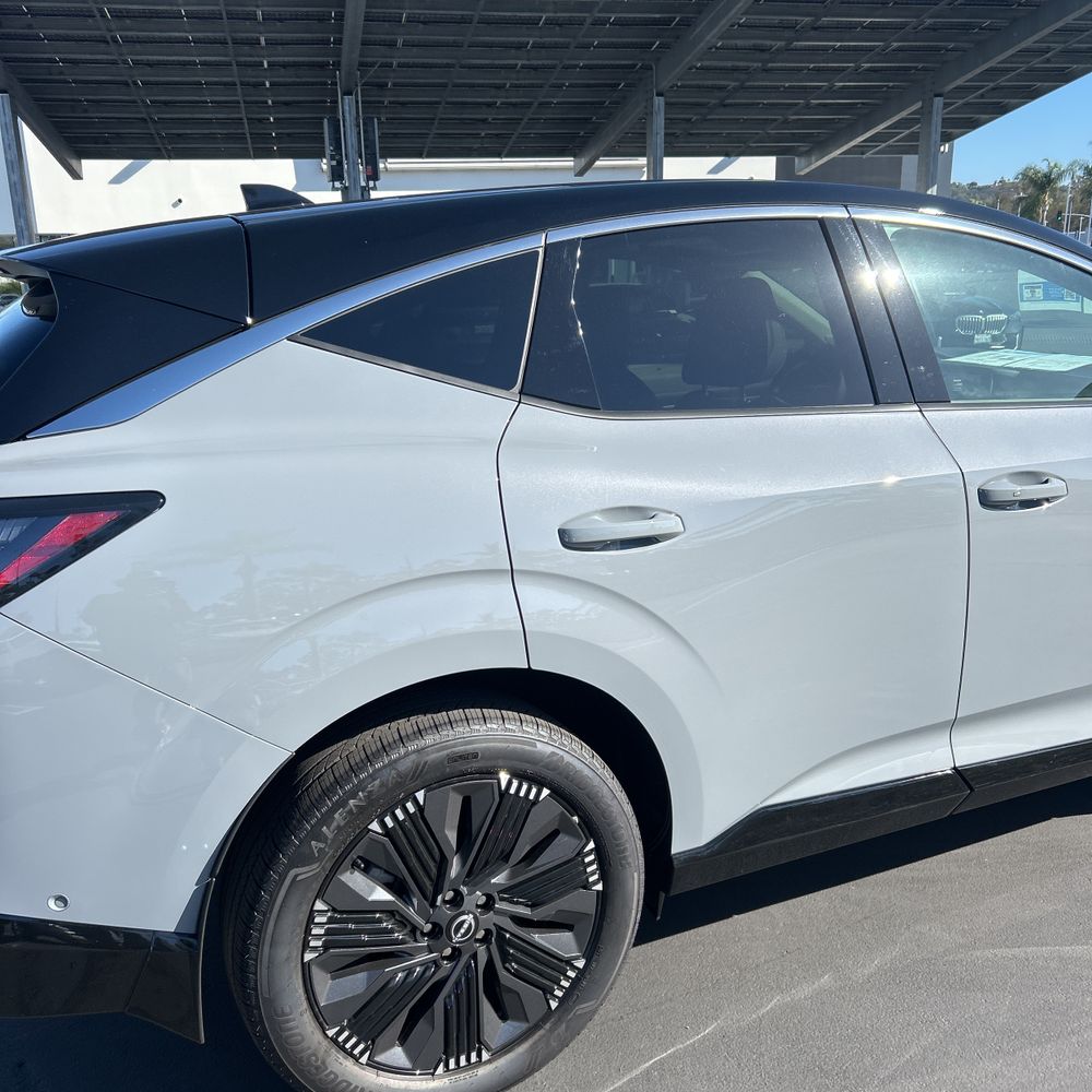 2025 Nissan Murano Platinum