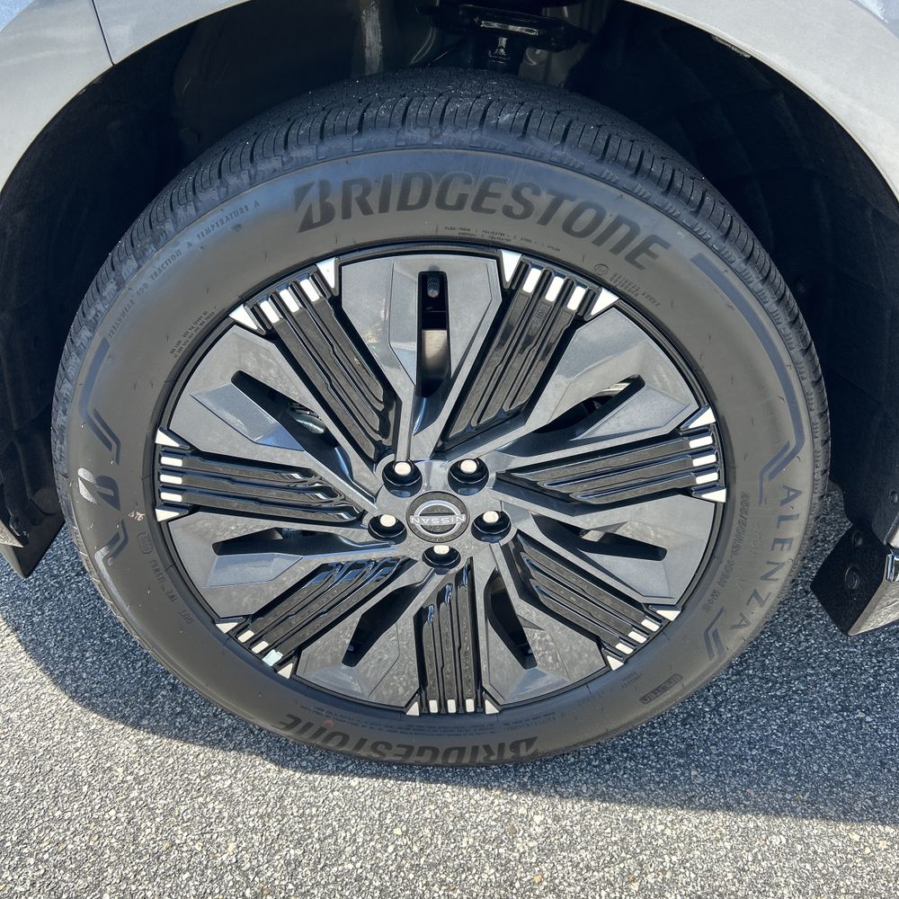 2025 Nissan Murano Platinum