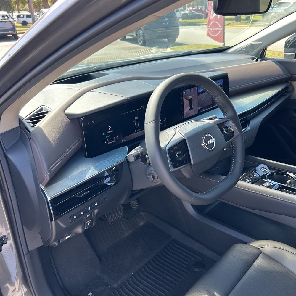 2025 Nissan Murano Platinum
