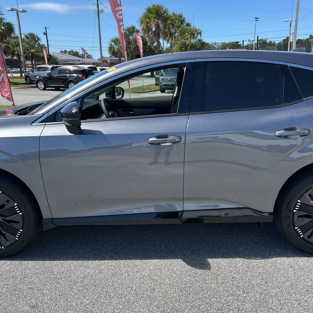 2025 Nissan Murano Platinum