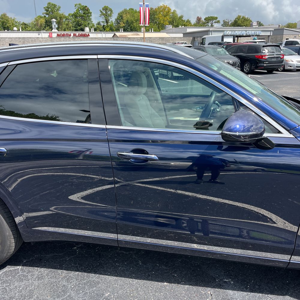 2025 Genesis GV70 2.5T Standard