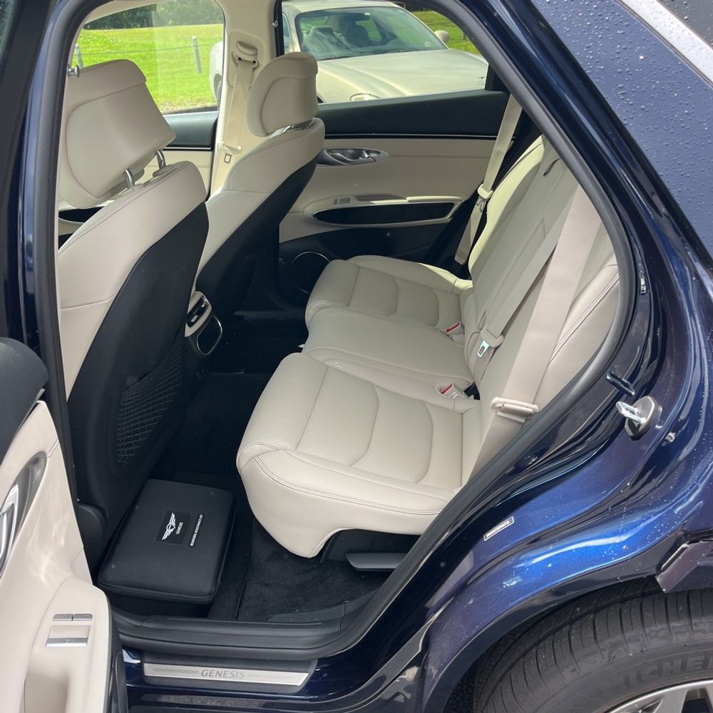 2025 Genesis GV70 2.5T Standard