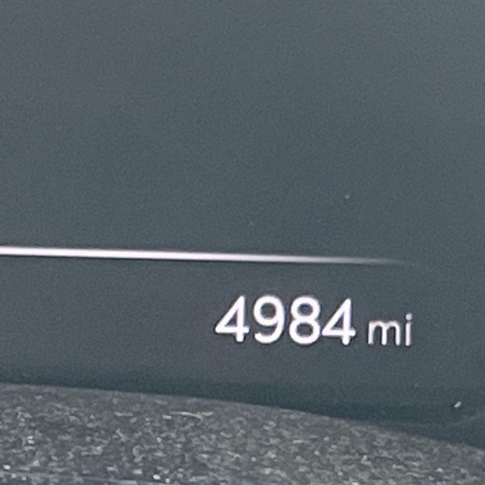 2025 Genesis GV70 2.5T Standard