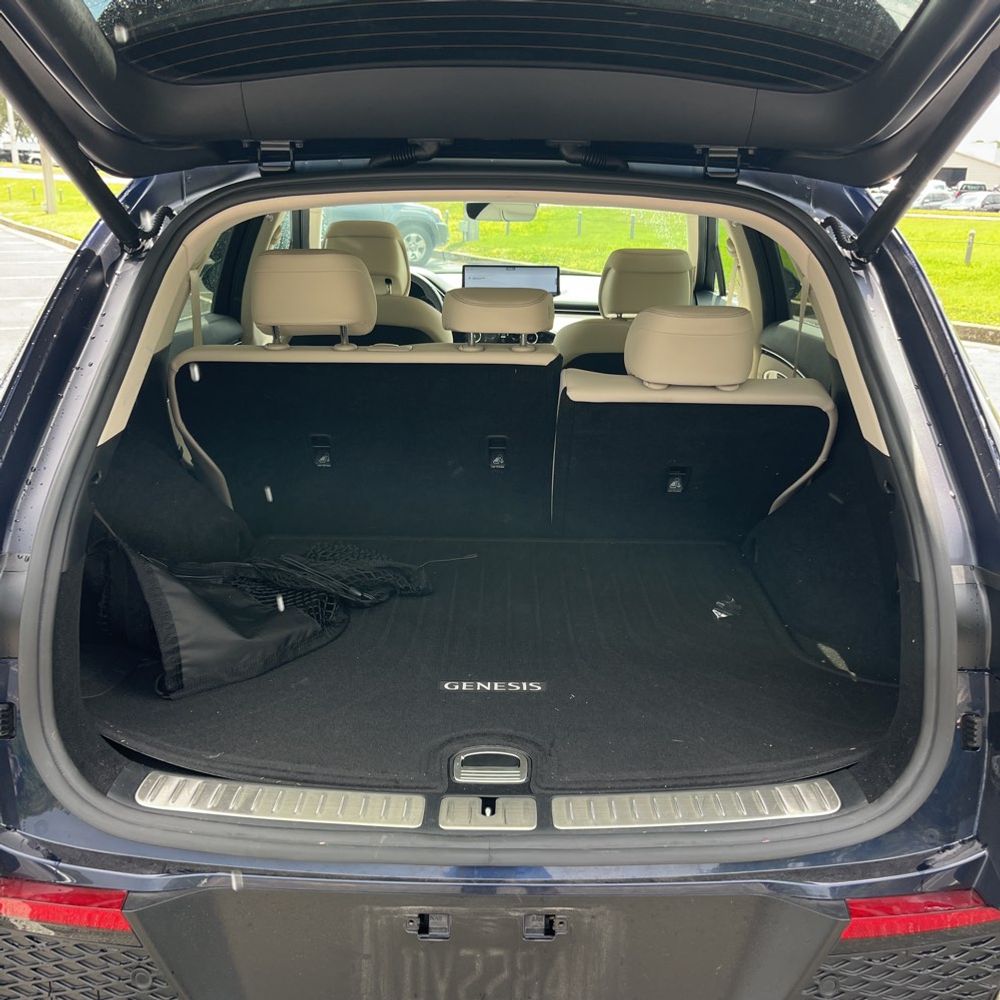 2025 Genesis GV70 2.5T Standard