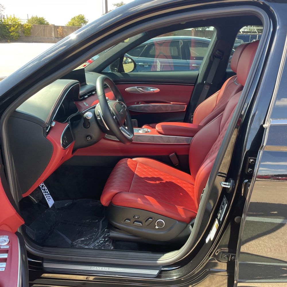 2025 Genesis GV70 3.5T Sport