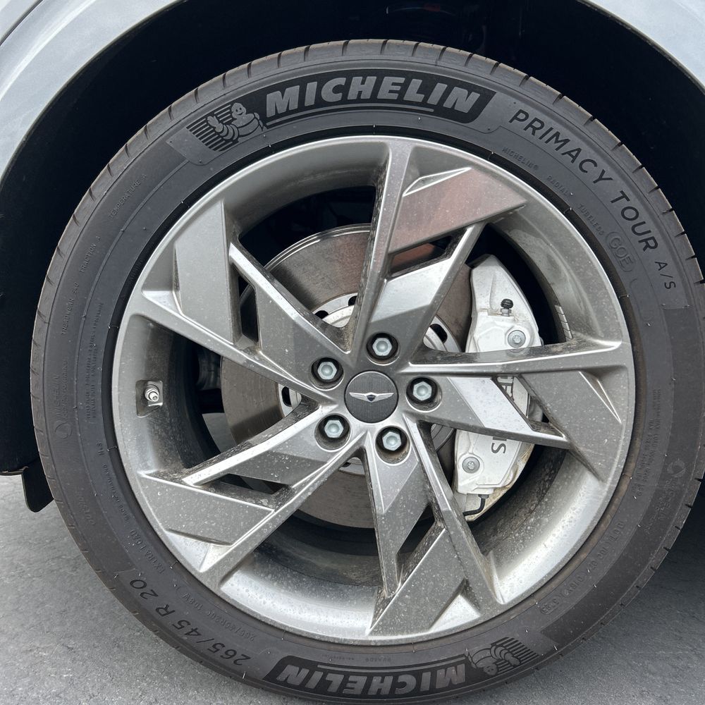 2025 Genesis Electrified GV70 Advanced