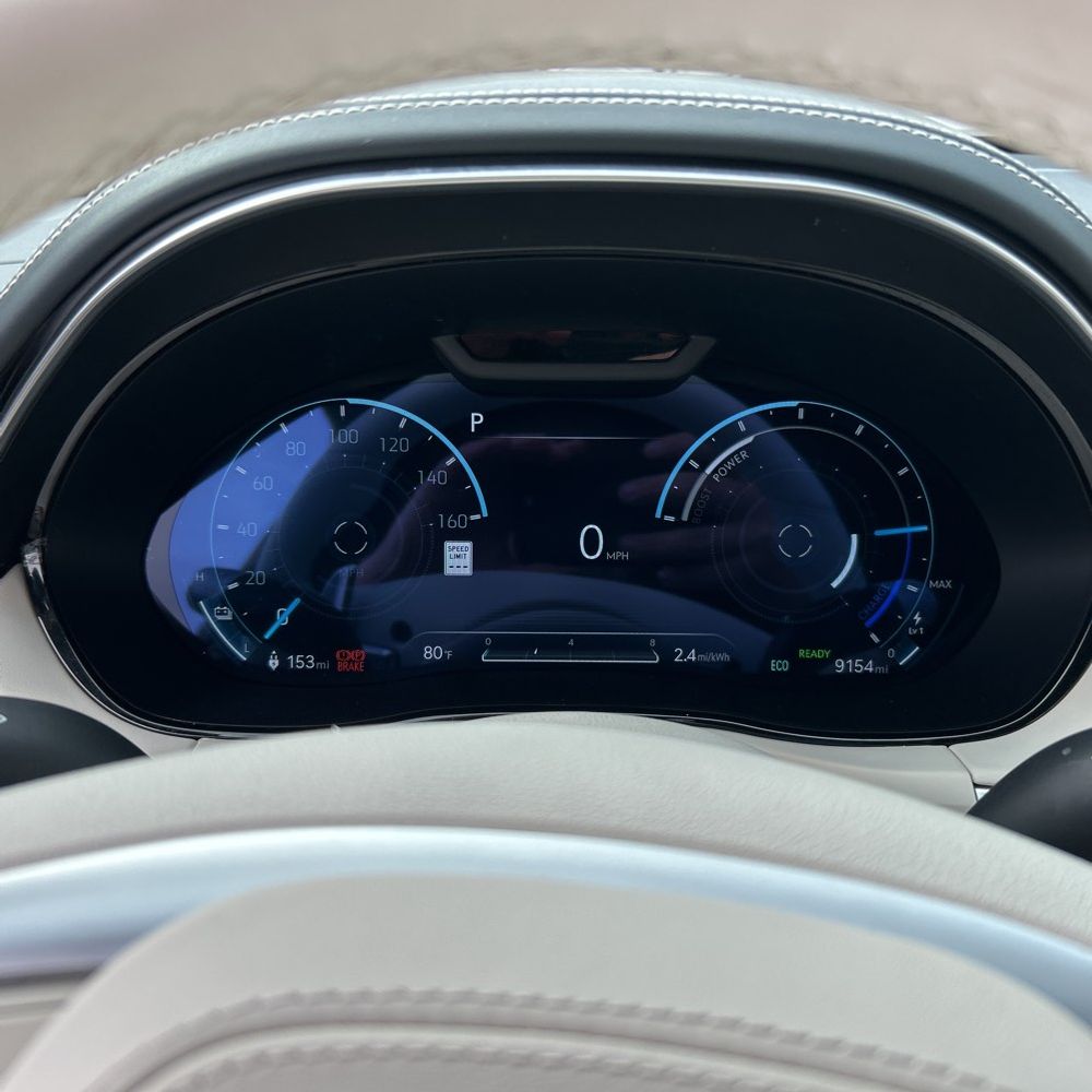 2025 Genesis Electrified GV70 Advanced