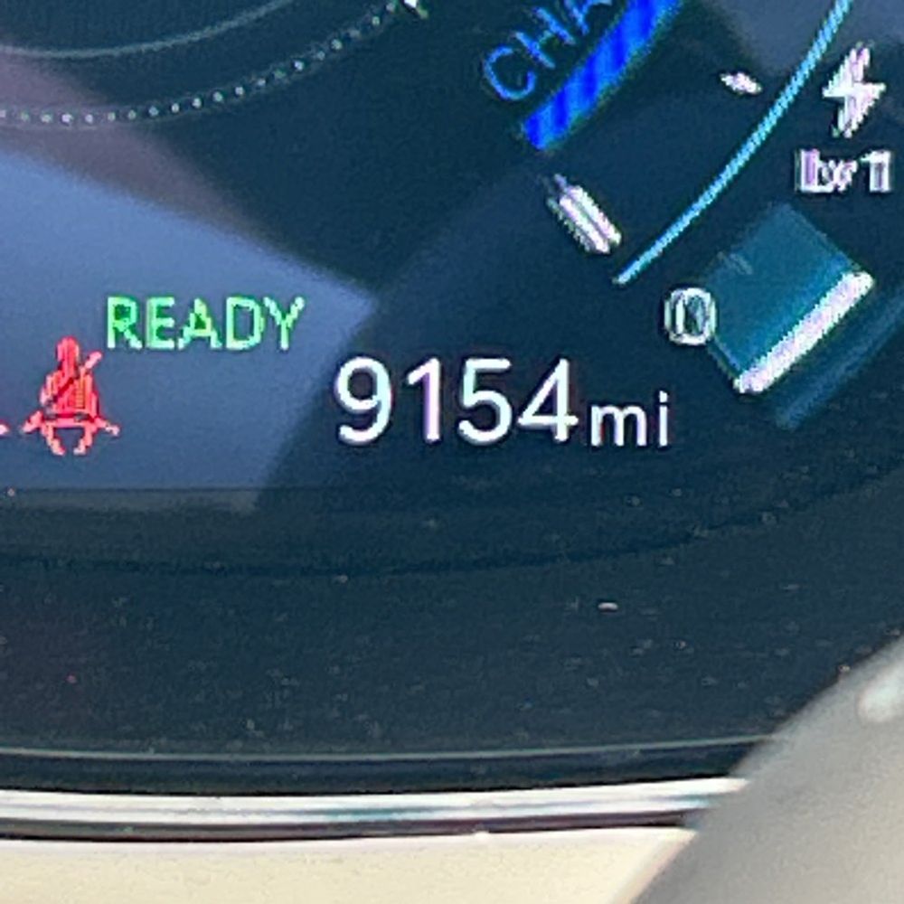 2025 Genesis Electrified GV70 Advanced