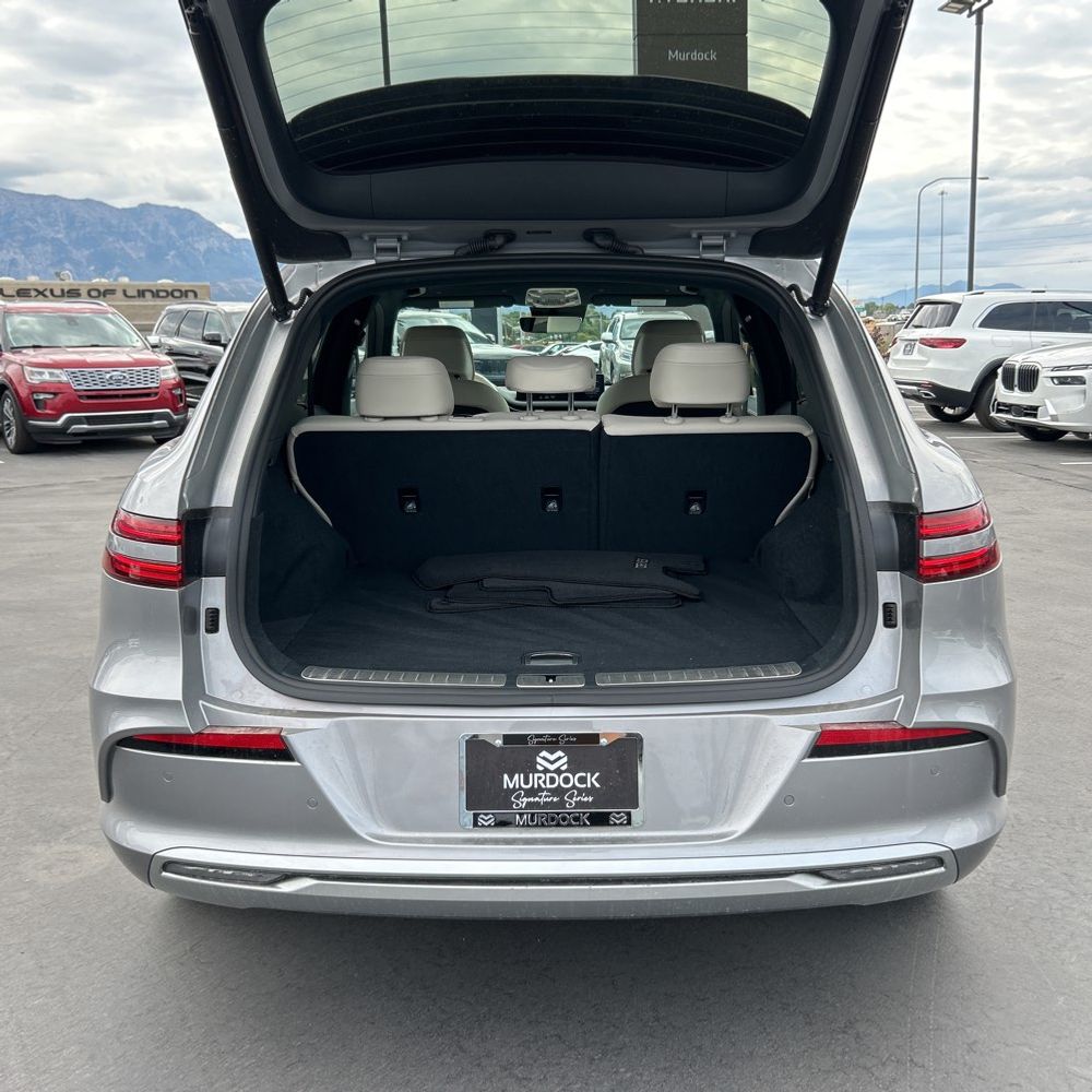 2025 Genesis Electrified GV70 Advanced