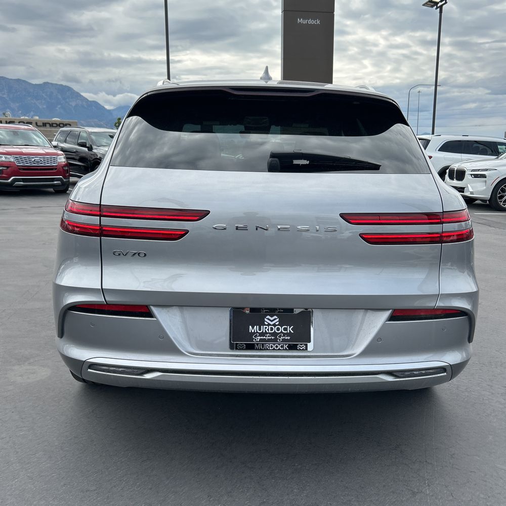 2025 Genesis Electrified GV70 Advanced
