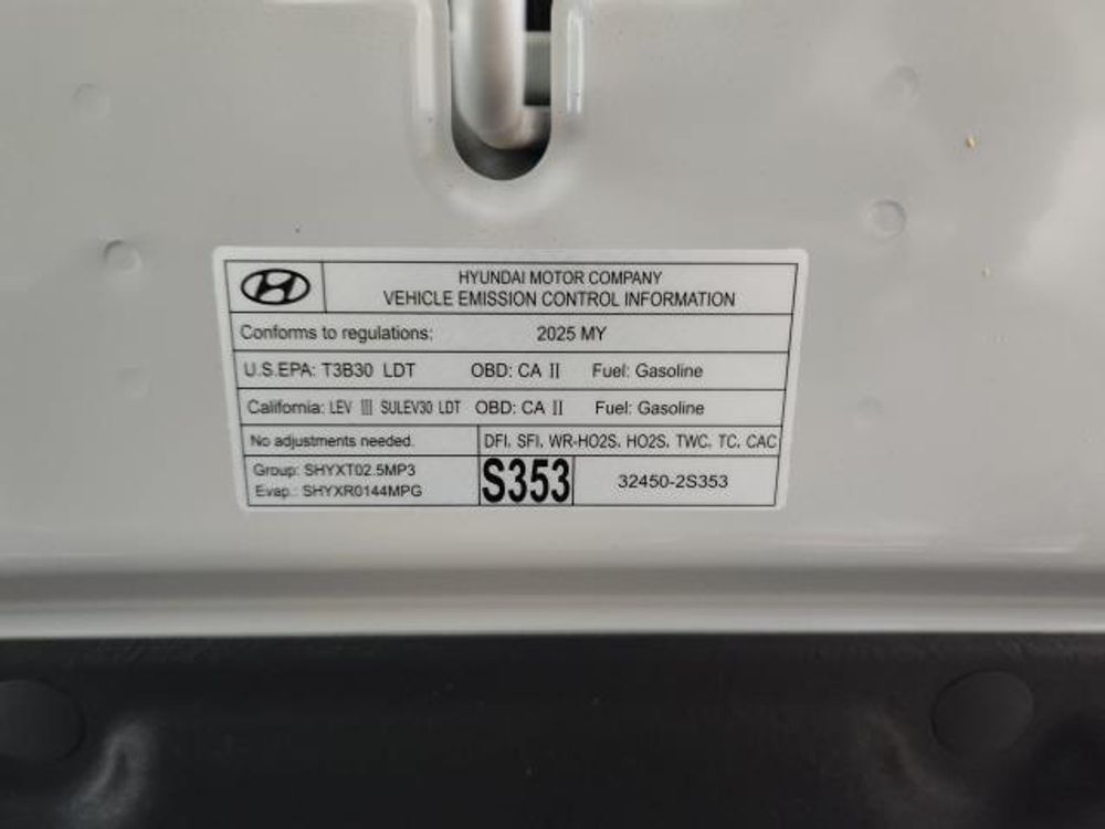 2025 Hyundai Santa Fe Hybrid SEL