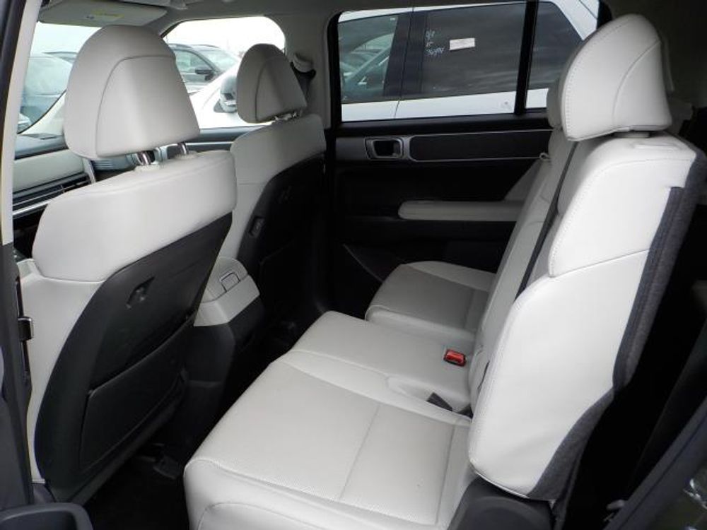 2025 Hyundai Santa Fe Hybrid SEL