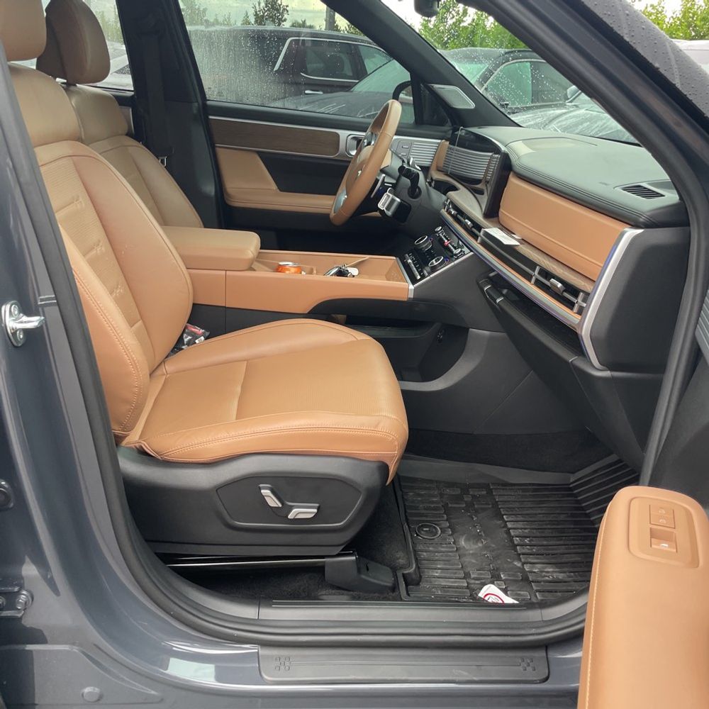 2025 Hyundai SANTA FE Limited