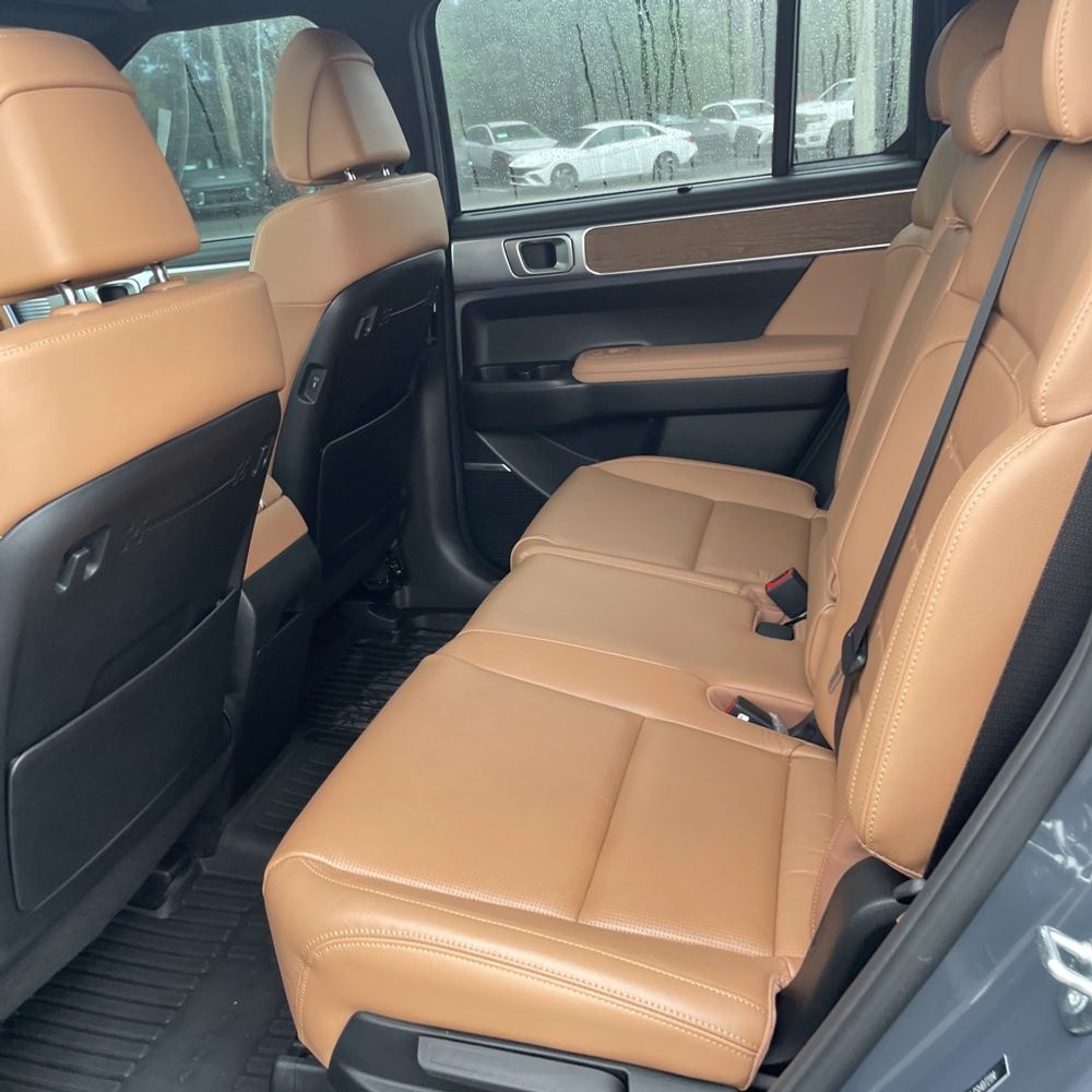 2025 Hyundai SANTA FE Limited