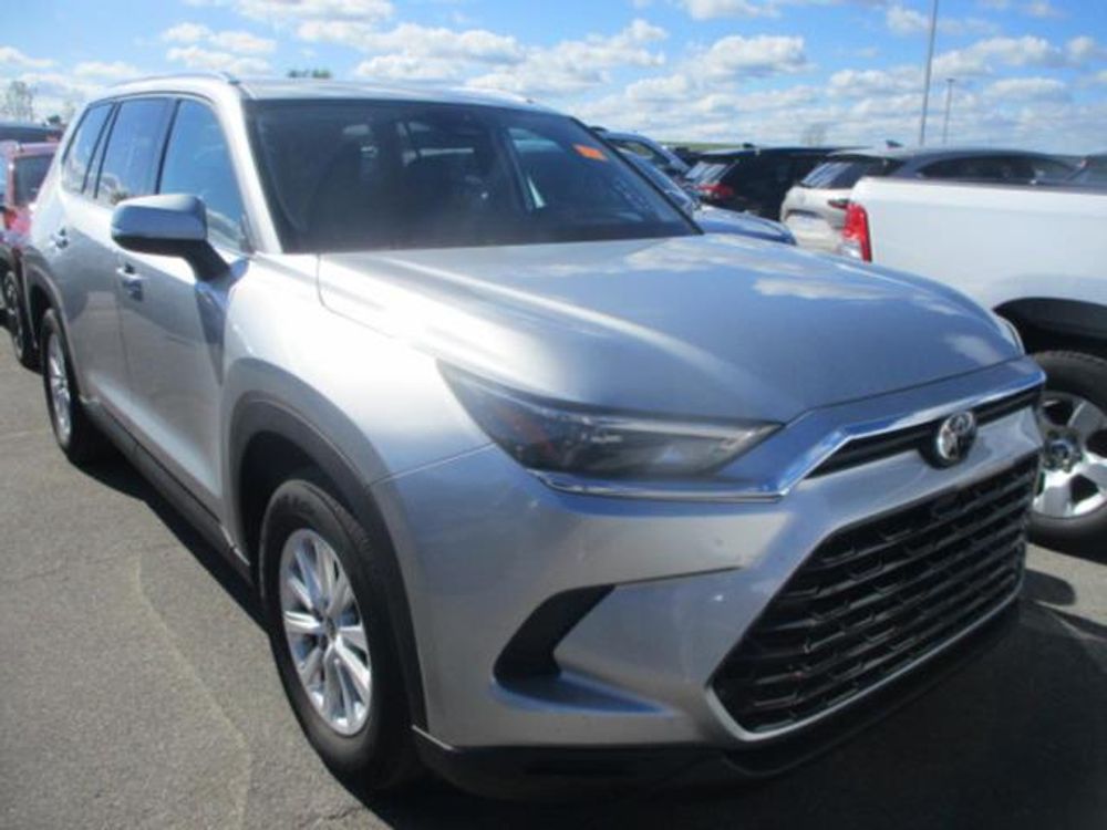 2025 Toyota Grand Highlander XLE