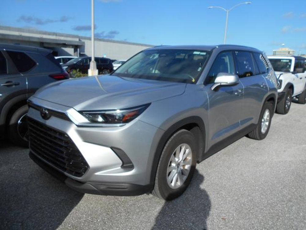 2025 Toyota Grand Highlander XLE