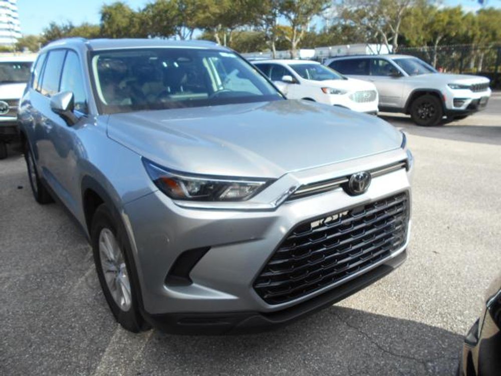 2025 Toyota Grand Highlander XLE