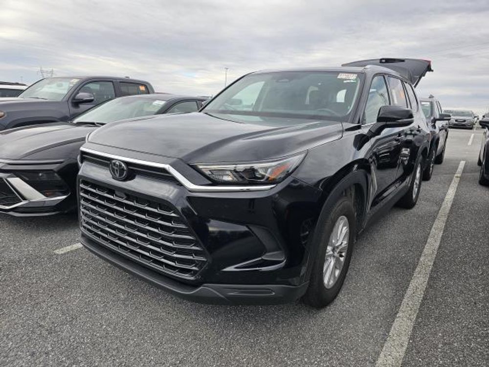 2025 Toyota Grand Highlander XLE