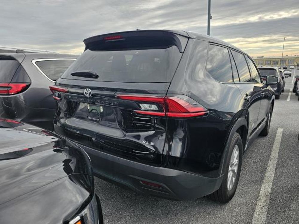 2025 Toyota Grand Highlander XLE