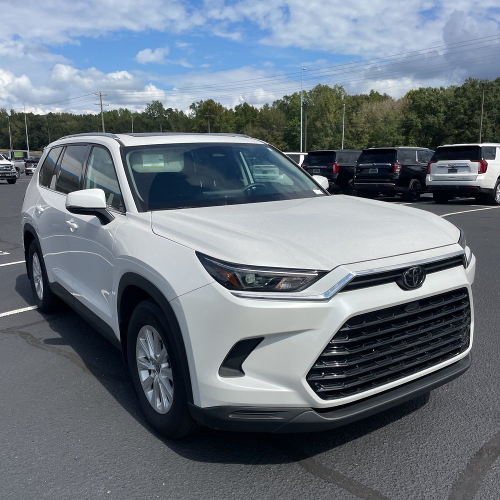 2024 Toyota Grand Highlander XLE