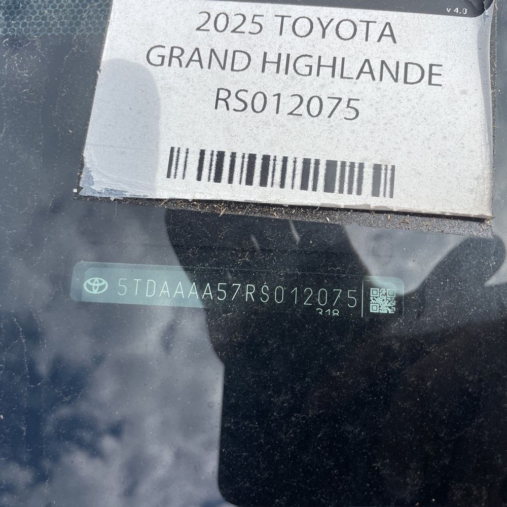 2024 Toyota Grand Highlander XLE