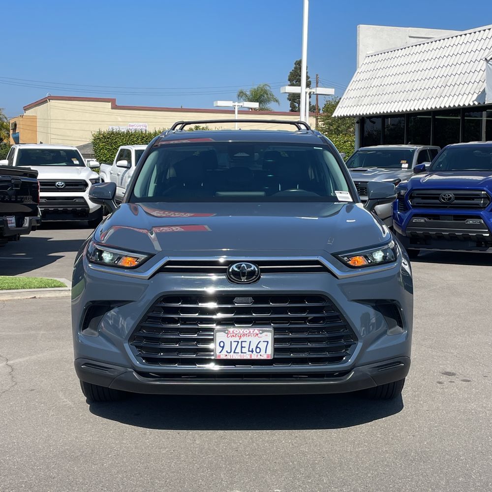 2024 Toyota Grand Highlander XLE