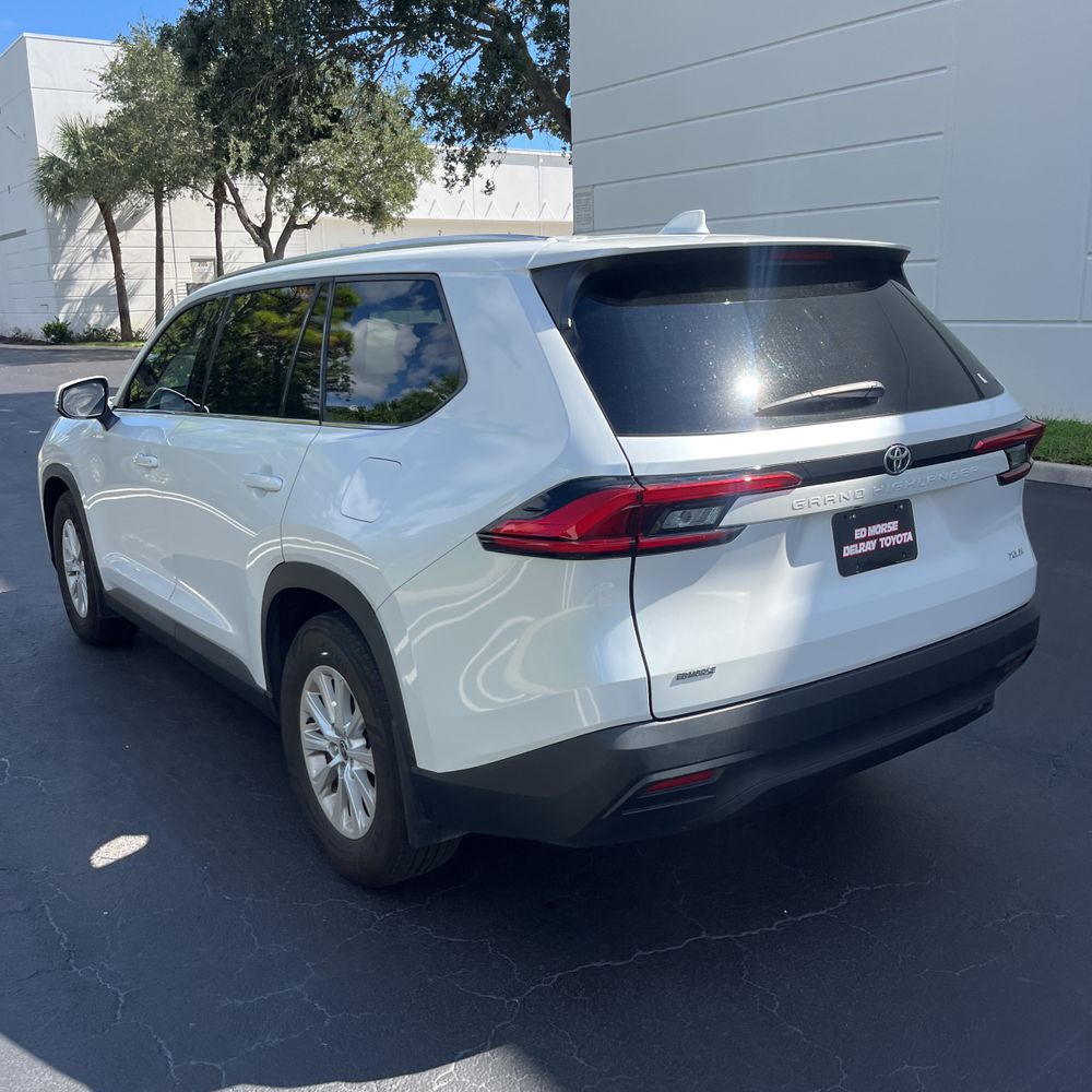 2024 Toyota Grand Highlander XLE