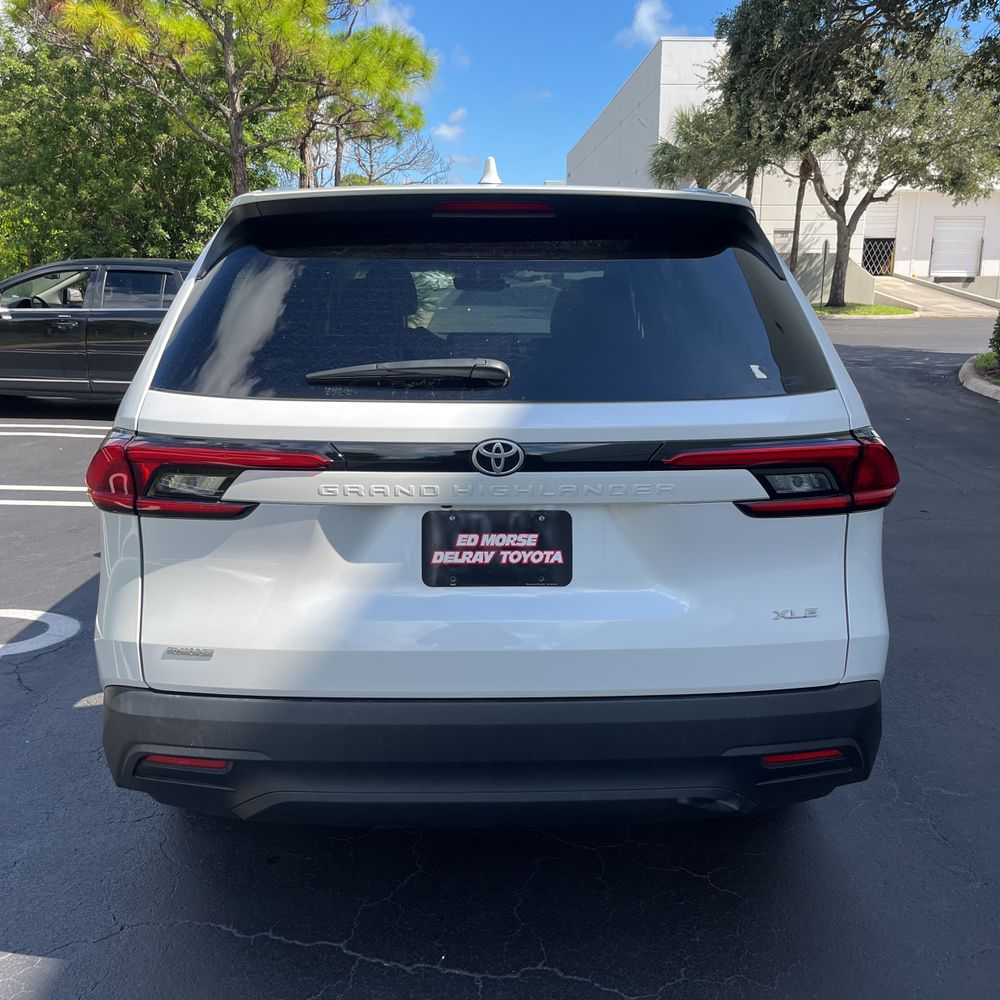 2024 Toyota Grand Highlander XLE