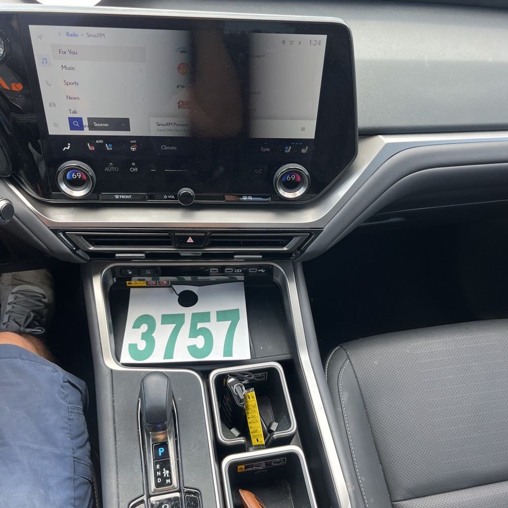 2024 Lexus TX 350 Premium